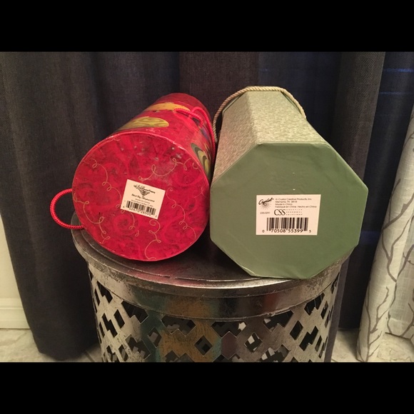 $$SOLD$$ Holiday Wine/Bottle Gift Boxes - Picture 2 of 3